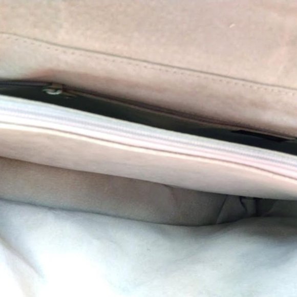 Korean Handmade Light Grey Eel Skin Crossbody - Picture 15 of 15